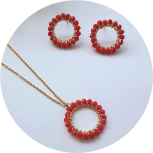 Set en Alambrismo en material Acero y Cristal