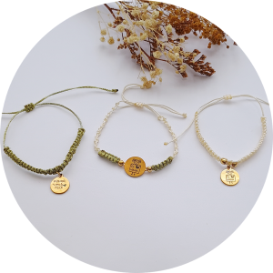 Manillas en Tecnica macrame material Hilo Coreano y Oro Golfi