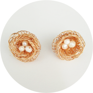 Maxitopos en alambrismo y perla natural de rio